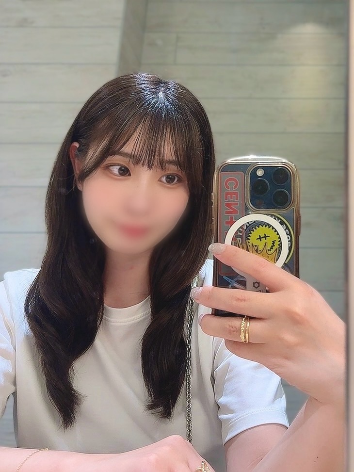 気になる👀🤍